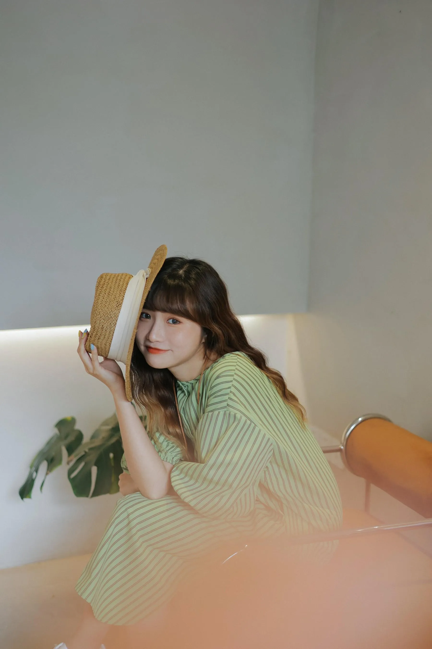 [YITUYU艺图语]2022.08.04 咖啡厅的午后 蓝胖子- [31P]插图4
